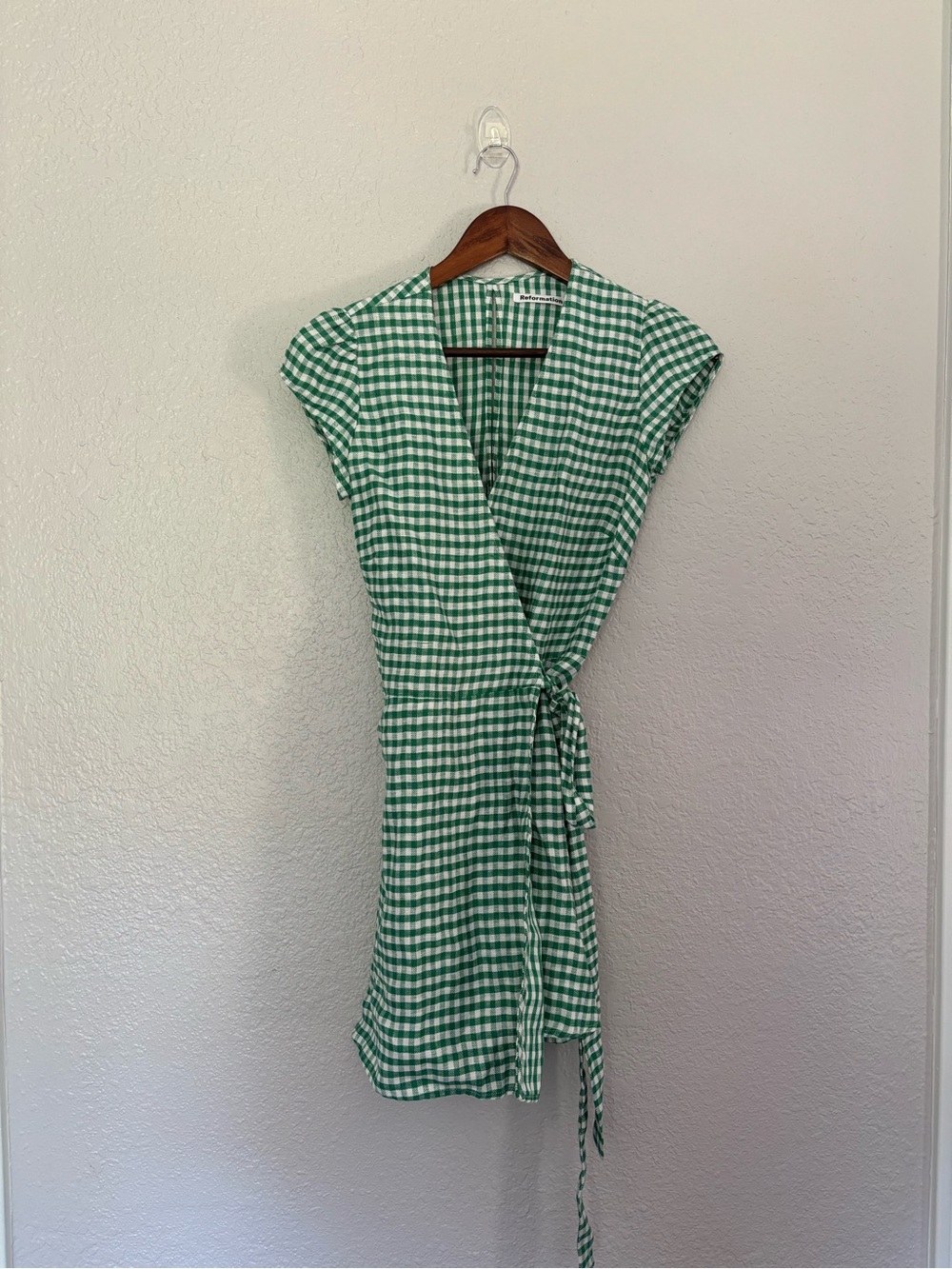 Reformation Rodin Linen Wrap Mini Dress in Green Gingham - Picture 4 of 10